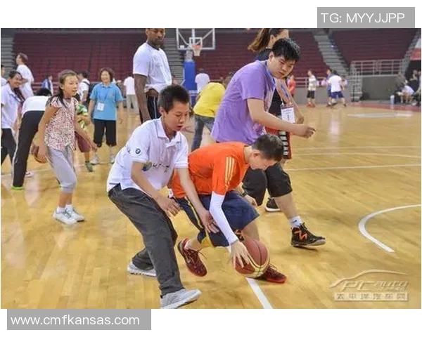 篮球明星携手环保倡导者共拍短片传递绿色理念与可持续发展重要性